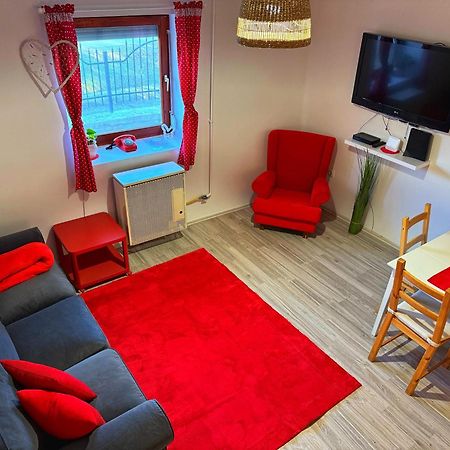 Poettyoesotthon Vendeghaz Apartment Tiszabábolna Екстериор снимка