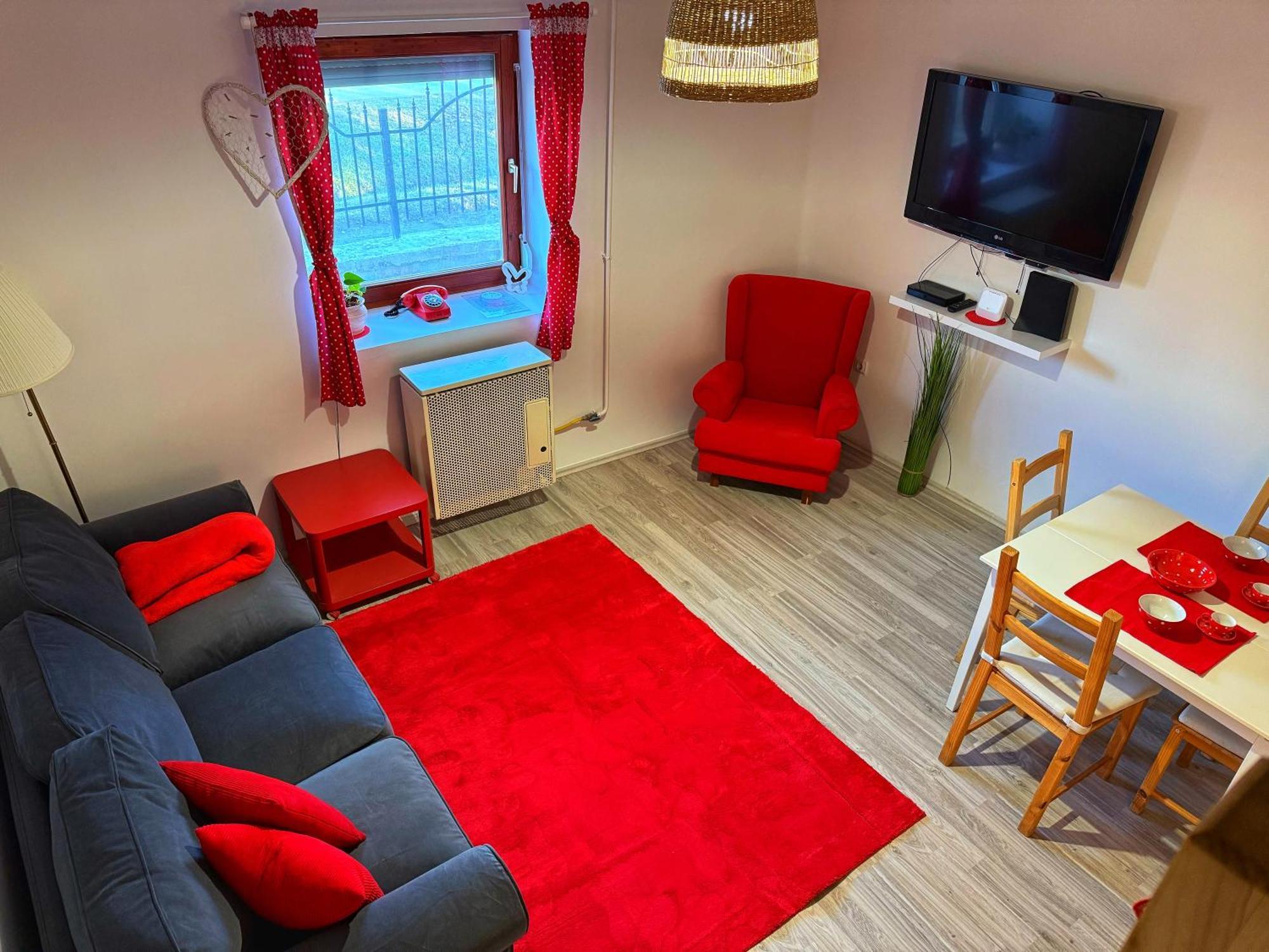 Poettyoesotthon Vendeghaz Apartment Tiszabábolna Екстериор снимка